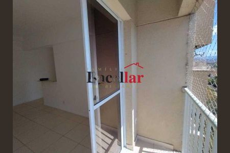 Apartamento à venda com 2 quartos, 50m² em Del Castilho, Rio de Janeiro