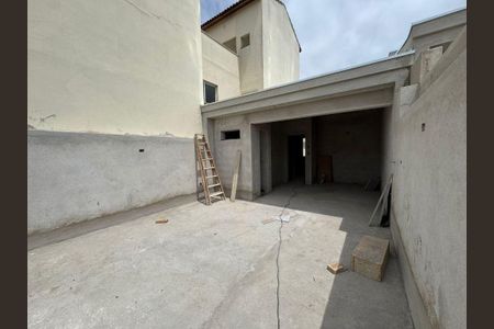 Casa à venda com 3 quartos, 147m² em Vila Camilópolis, Santo André