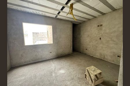 Casa à venda com 3 quartos, 147m² em Vila Camilópolis, Santo André