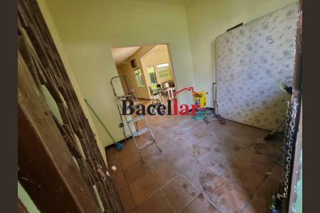 Casa à venda com 10 quartos, 245m² em Botafogo, Rio de Janeiro