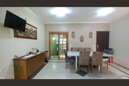 Casa à venda com 4 quartos, 212m² em Vila Assunção, Santo André