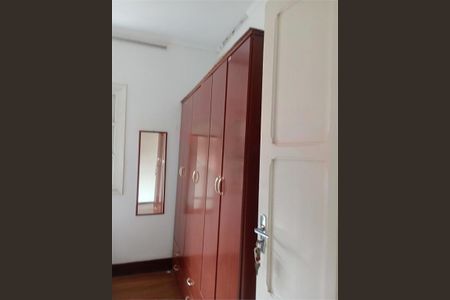 Casa à venda com 80m², 2 quartos e 2 vagas