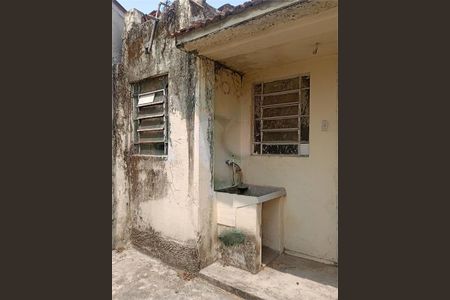 Casa à venda com 80m², 2 quartos e 2 vagas