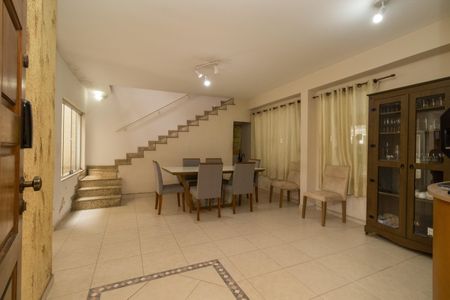 Sala 1 de casa à venda com 5 quartos, 263m² em São Lucas, São Paulo