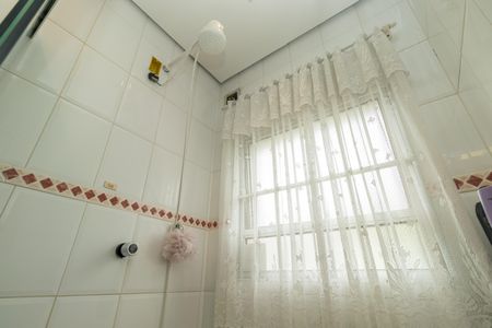 Casa à venda com 263m², 5 quartos e 4 vagasBanheiro Social