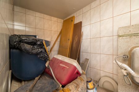 Casa à venda com 263m², 5 quartos e 4 vagasBanheiro de Serviço