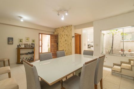 Sala 1 - Jantar de casa à venda com 5 quartos, 263m² em São Lucas, São Paulo