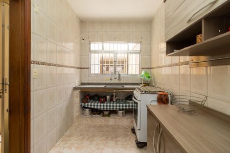 Casa à venda com 263m², 5 quartos e 4 vagasCozinha 3