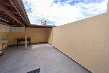 Casa de condomínio para alugar com 148m², 3 quartos e 2 vagasÁrea gourmet e Área de Serviço