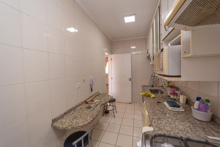 Casa de condomínio para alugar com 148m², 3 quartos e 2 vagasCozinha