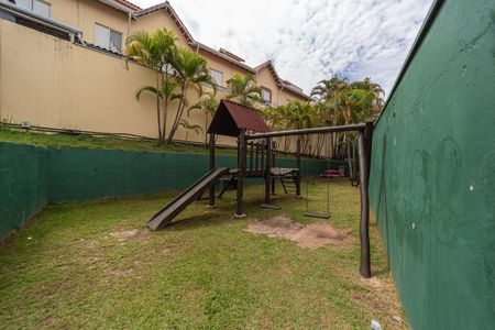 Casa de condomínio para alugar com 148m², 3 quartos e 2 vagasÁrea comum - Playground
