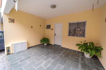 Casa de condomínio para alugar com 148m², 3 quartos e 2 vagasGaragem