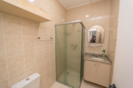 Casa de condomínio para alugar com 148m², 3 quartos e 2 vagasBanheiro Social