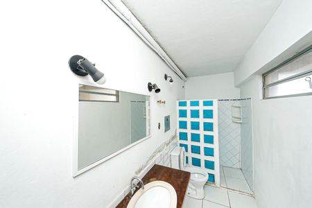 Casa para alugar com 1 quarto, 60m² em Vila Paulo Silas, São Paulo