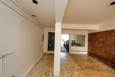 Casa para alugar com 1 quarto, 60m² em Vila Paulo Silas, São Paulo