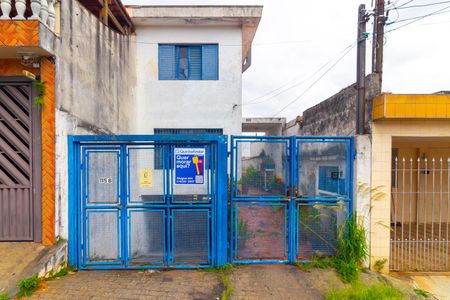 Casa para alugar com 60m², 1 quarto e 1 vaga Casa para alugar com 60m², 1 quarto e 1 vagaFachada