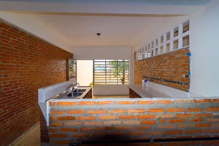 Casa para alugar com 60m², 1 quarto e 1 vaga Casa para alugar com 60m², 1 quarto e 1 vagaCozinha