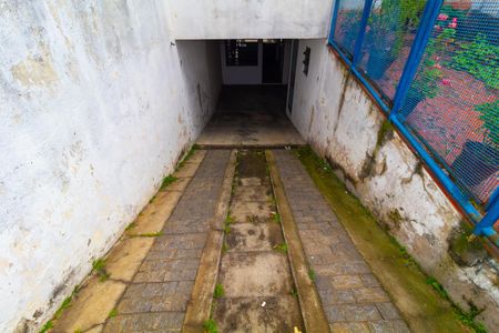 Casa para alugar com 60m², 1 quarto e 1 vaga Casa para alugar com 60m², 1 quarto e 1 vagaGaragem