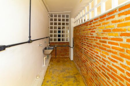 Casa para alugar com 60m², 1 quarto e 1 vaga Casa para alugar com 60m², 1 quarto e 1 vagaÁrea de Serviço