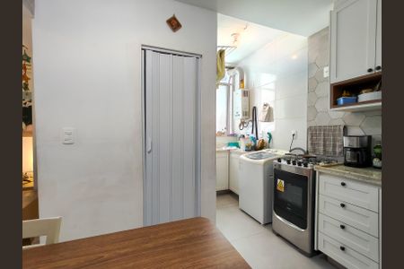 Apartamento à venda com 68m², 2 quartos e 1 vagaCozinha e Área de Serviço