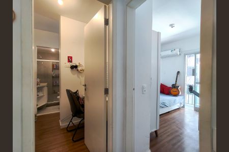 Apartamento à venda com 68m², 2 quartos e 1 vagaCorredor