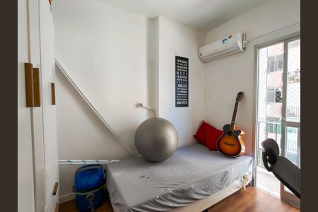 Apartamento à venda com 68m², 2 quartos e 1 vagaQuarto
