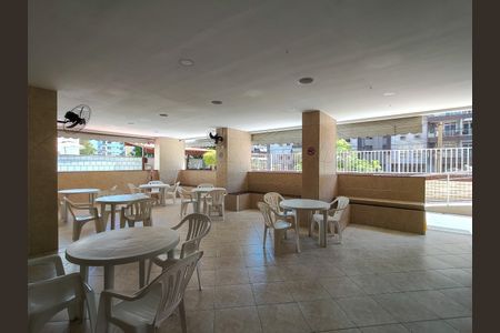 Apartamento à venda com 68m², 2 quartos e 1 vagaÁrea comum