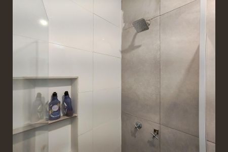 Apartamento à venda com 68m², 2 quartos e 1 vagaBanheiro