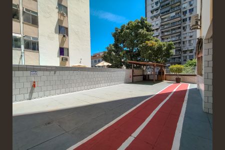 Apartamento à venda com 68m², 2 quartos e 1 vagaÁrea comum - Playground
