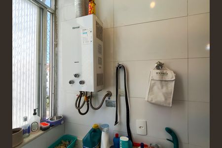 Apartamento à venda com 68m², 2 quartos e 1 vagaCozinha e Área de Serviço