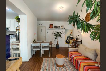 Apartamento à venda com 68m², 2 quartos e 1 vagaSala