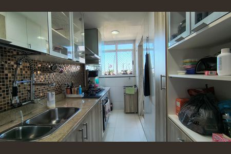 Apartamento para alugar com 75m², 2 quartos e 3 vagasCozinha e Área de Serviço 