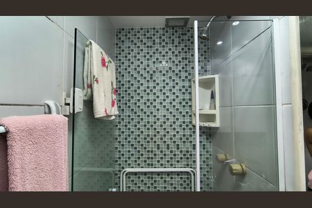 Apartamento para alugar com 75m², 2 quartos e 3 vagasBanheiro Social 