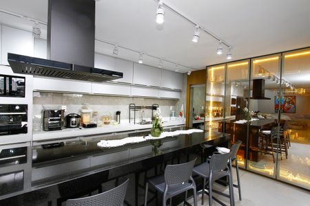 Casa à venda com 360m², 3 quartos e 2 vagasCozinha