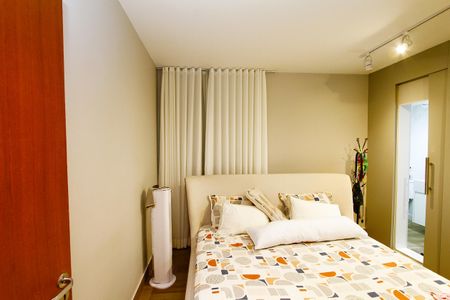 Casa à venda com 360m², 3 quartos e 2 vagasQuarto 1 - Suíte