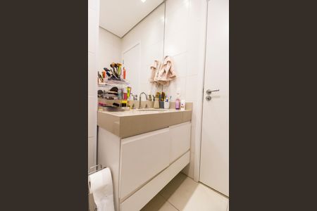 Apartamento à venda com 112m², 3 quartos e 2 vagasBanheiro 2