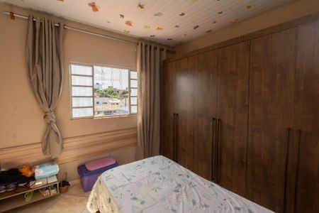 Quarto 2 de casa à venda com 3 quartos, 186m² em Tres Barras, Contagem