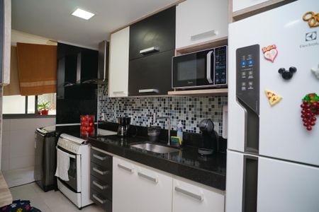 Apartamento à venda com 85m², 2 quartos e 1 vagaCozinha