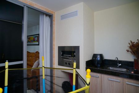 Apartamento à venda com 85m², 2 quartos e 1 vagaVaranda