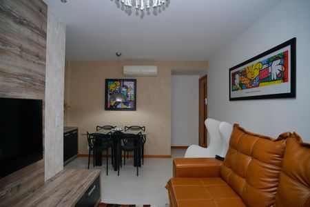 Apartamento à venda com 85m², 2 quartos e 1 vagaSala