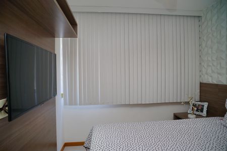 Apartamento à venda com 85m², 2 quartos e 1 vagaQuarto 2