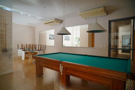 Apartamento à venda com 85m², 2 quartos e 1 vagaSalão de jogos