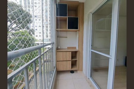 Apartamento à venda com 56m², 2 quartos e 1 vagaSacada