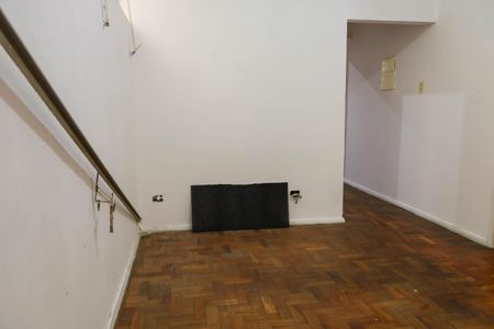 Casa para alugar com 105m², 2 quartos e sem vaga