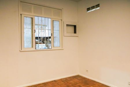 Casa para alugar com 105m², 2 quartos e sem vaga