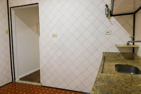 Casa para alugar com 105m², 2 quartos e sem vaga