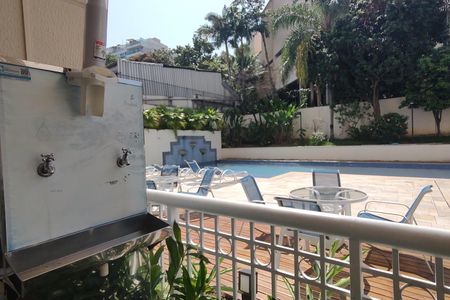 Apartamento à venda com 91m², 3 quartos e 1 vaga Apartamento à venda com 91m², 3 quartos e 1 vagaÁrea comum - Piscina