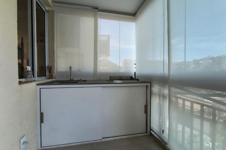 Apartamento à venda com 91m², 3 quartos e 1 vaga Apartamento à venda com 91m², 3 quartos e 1 vagaVaranda da Sala/Cozinha