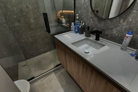 Apartamento à venda com 91m², 3 quartos e 1 vaga Apartamento à venda com 91m², 3 quartos e 1 vagaBanheiro Social