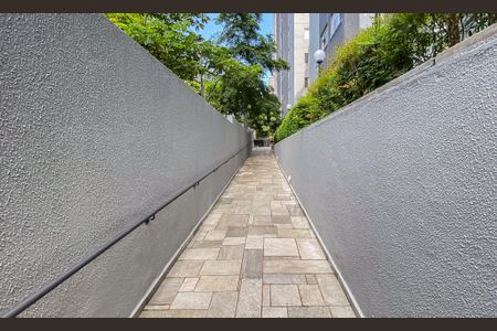 Apartamento à venda com 47m², 2 quartos e sem vagaÁrea comum